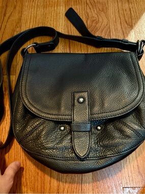 Lucky Brand Black Leather Saddle Style Crossbody Bag